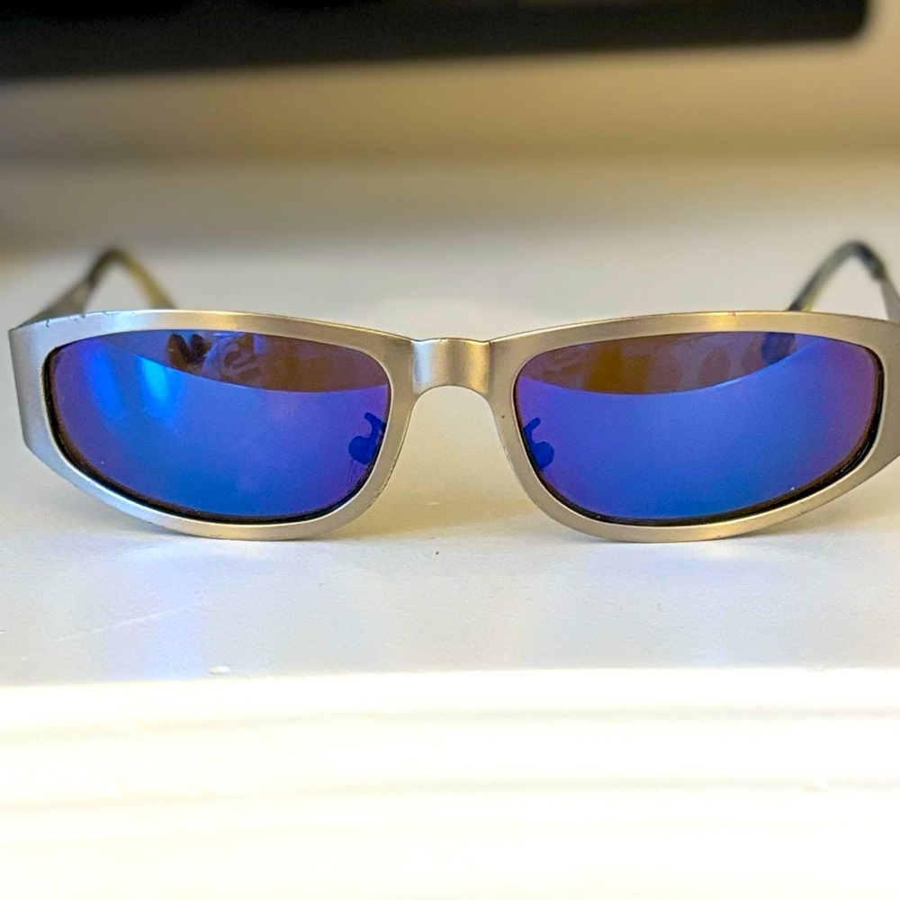 🎉Rare and Vintage Revo 1116/011 Mod Wrap Sunglasses